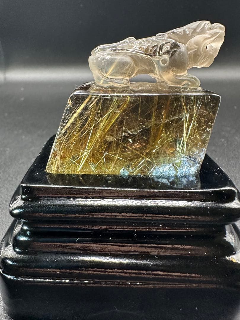 ルチルの置物（貔貅）