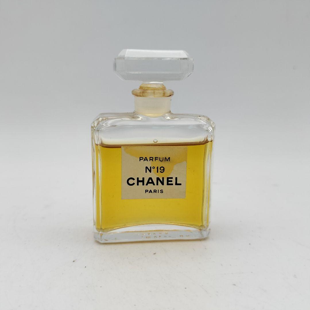 シャネル N°19 パルファム 14ml - メルカリ
