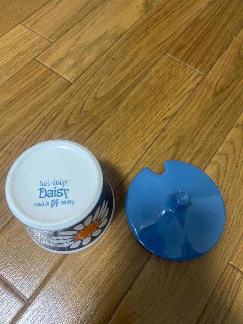 figgjoデイジー シュガーポット - 食器ブランド