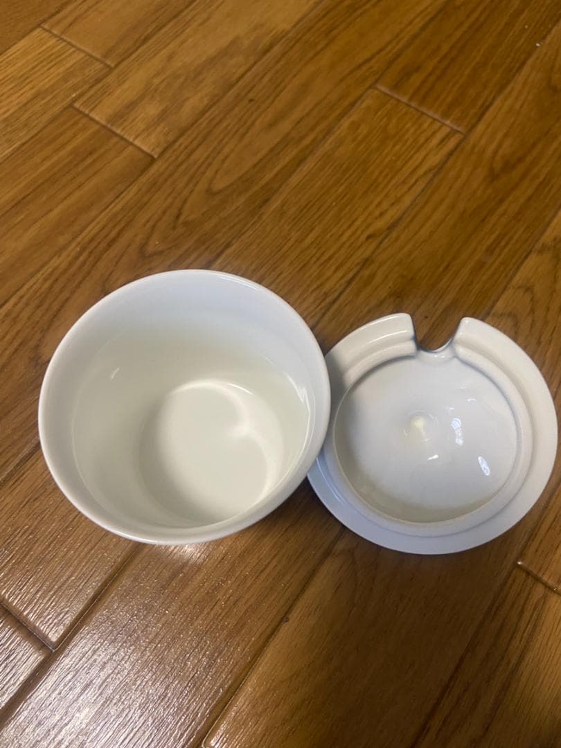 figgjoデイジー シュガーポット - 食器ブランド