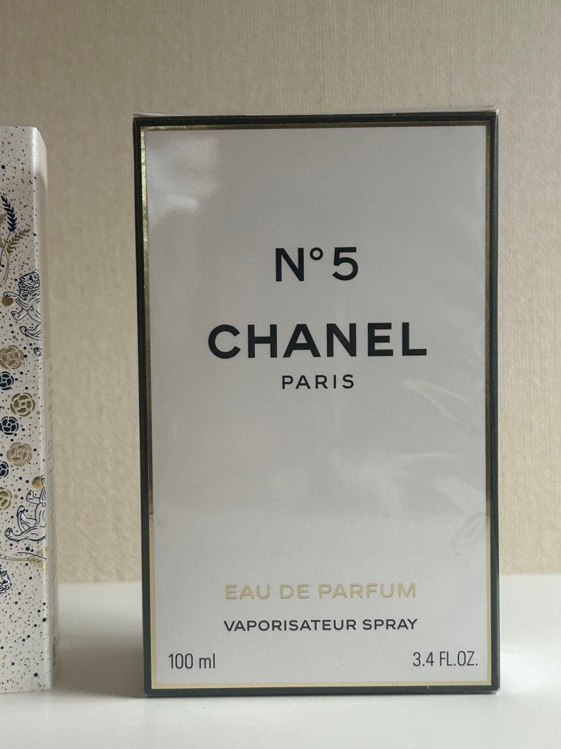 シャネル №5 ギフト　ホリデーコレクション　100ml
