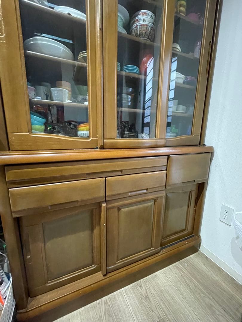 [掲載:2/28まで]食器棚(発送たのメル便使用)