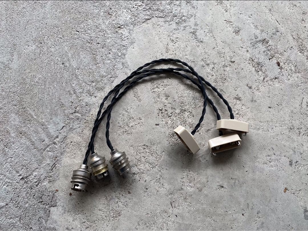 最安値！c-27. 送料無料！フランスアンティーク 3個セット ソケットランプ