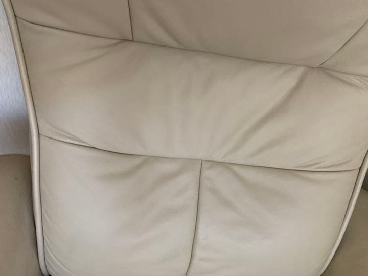 オットマン付きソファ