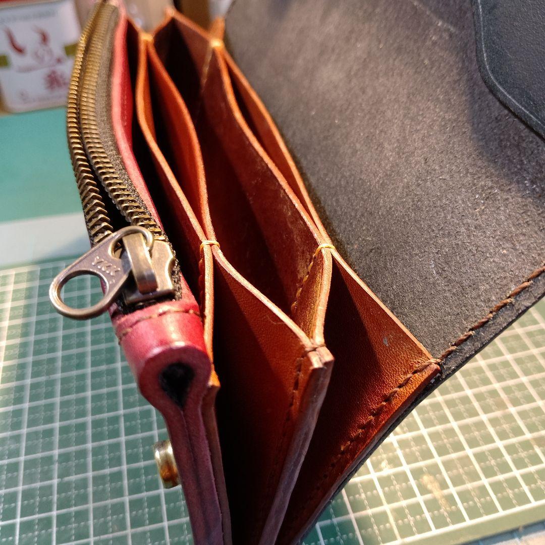 ハンドメイド 黒と赤のトラッカーズウォレット