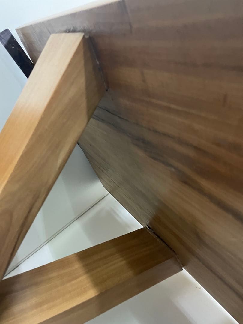 一枚板のバーカウンター