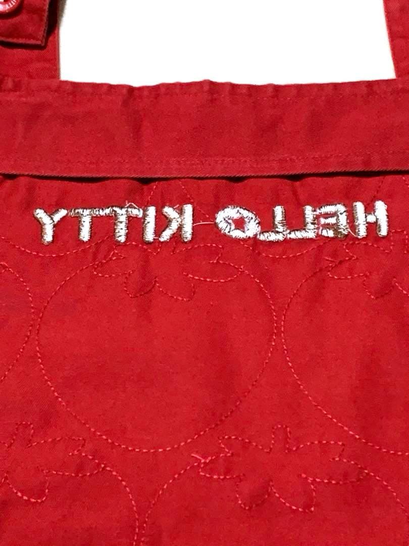 2006年製ハローキティ エプロン 赤刺繍 Sanrioサンリオ - メルカリ