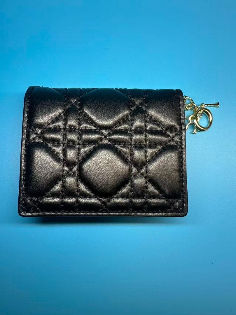 Dior ブラックレザー二つ折り財布