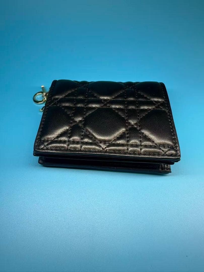 Dior ブラックレザー二つ折り財布