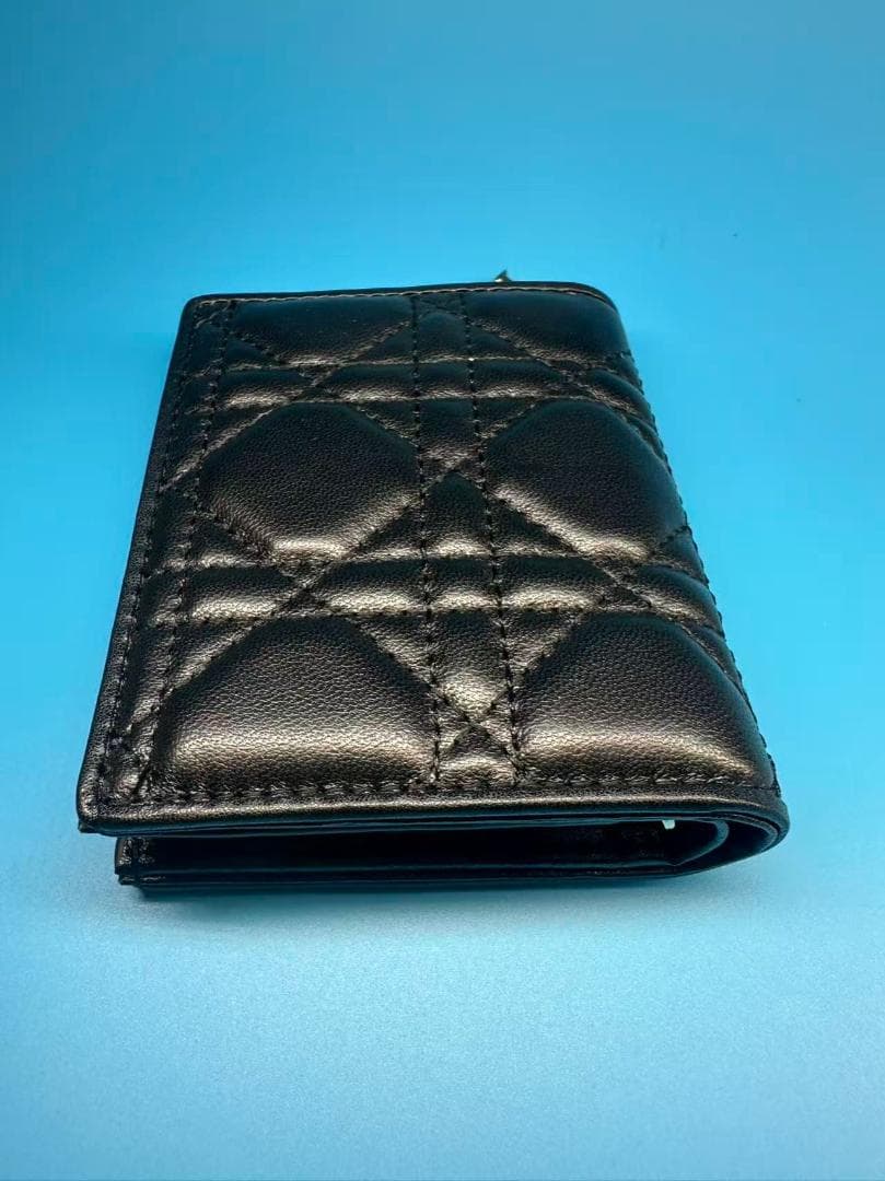Dior ブラックレザー二つ折り財布