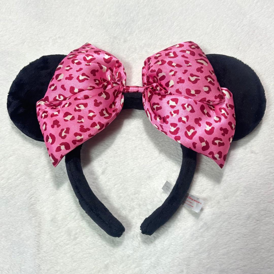 ディズニー カチューシャ ヒョウ柄 ピンク レオパード ミニー - メルカリ