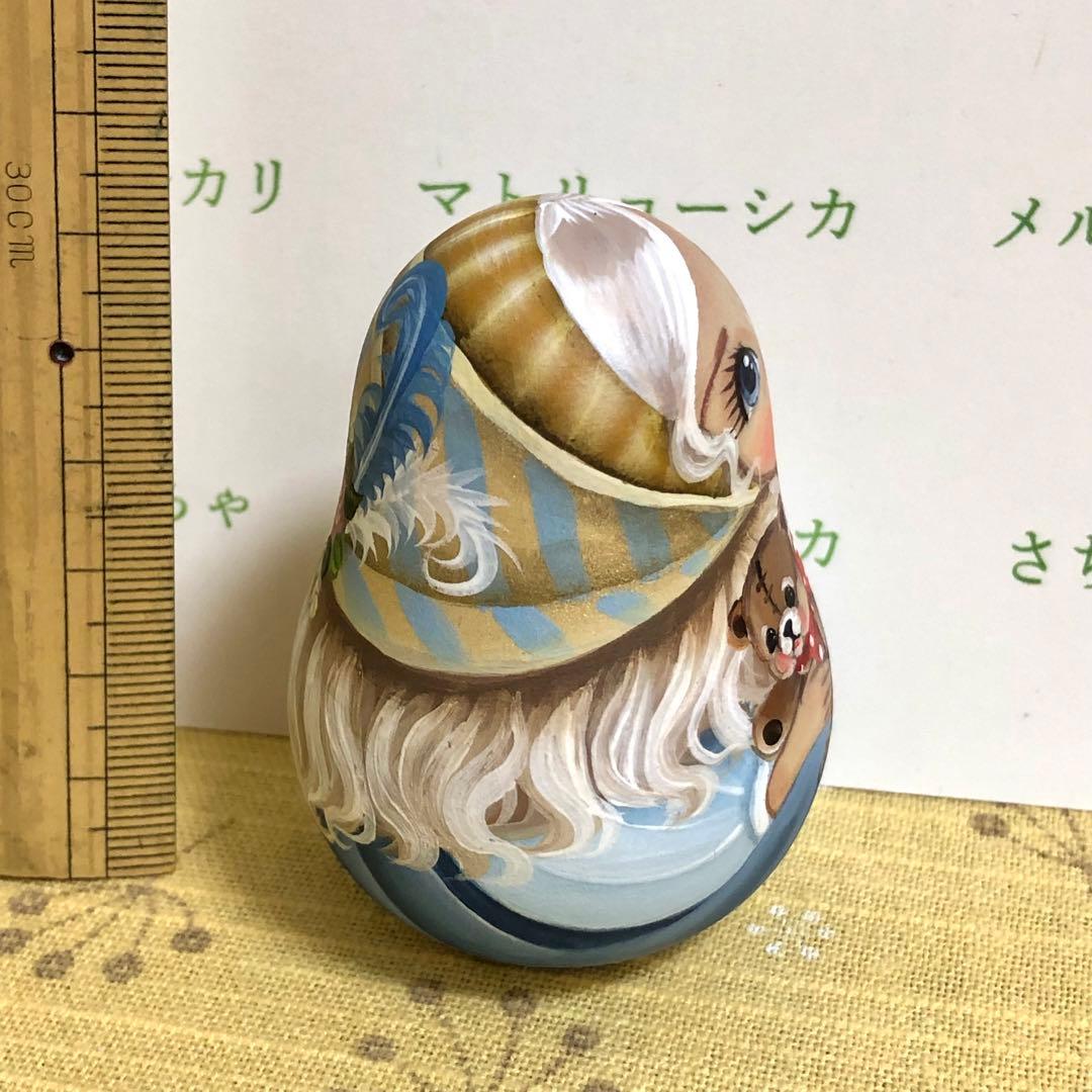 ロシア　マトリョーシカ　おきあがりこぼし　スヴェトラーナ・ニコラエヴァ