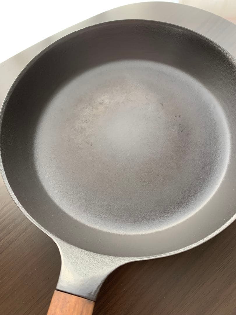 バーミキュラ　フライパン26cm浅型