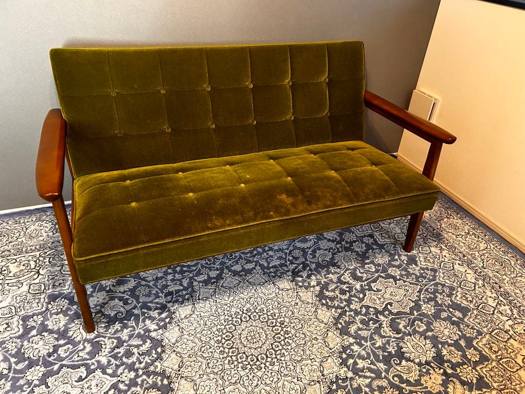 カリモク60 Kチェア　2シーター　モケットグリーン