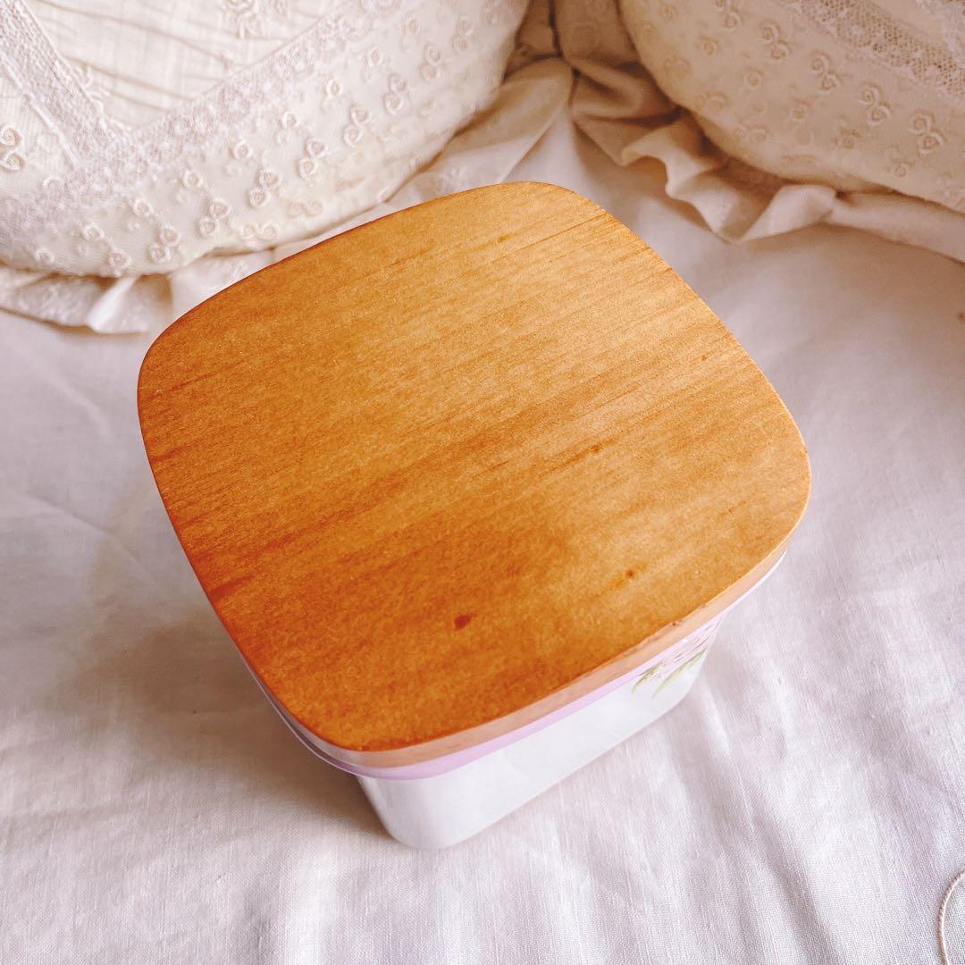 イマン♡ダイアナローズ木蓋付きキャニスターマニーローズバスケット薔薇アンティーク