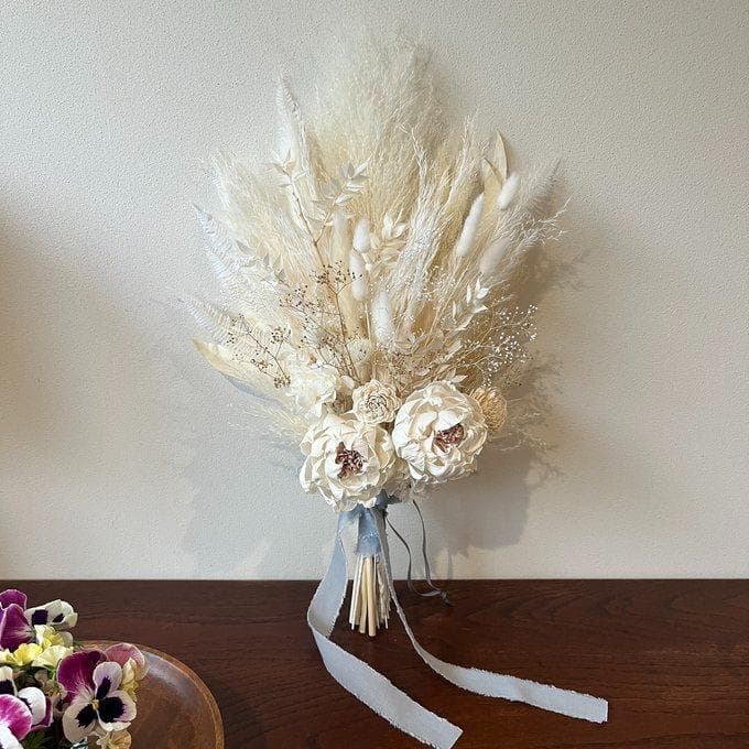 長さ約60cm・ホワイト＆少しゴールドのロングswag LLふっくらタイプ