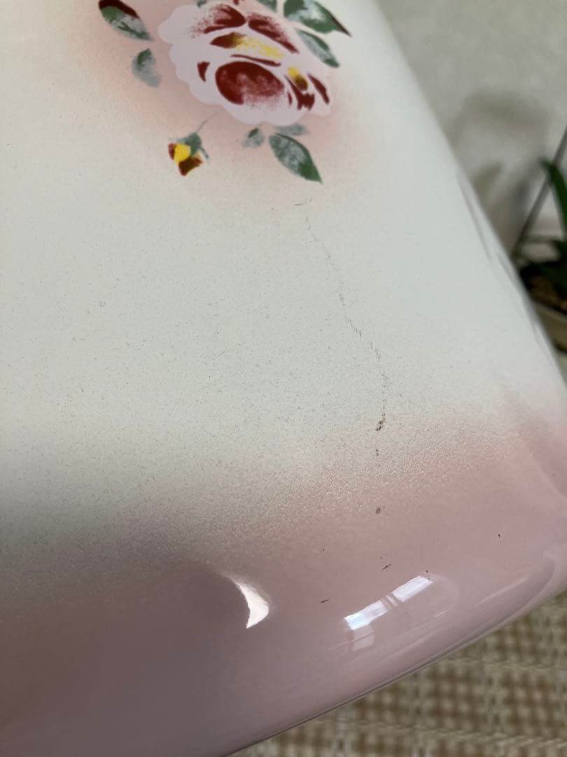 ③imane イマン日本製 ホーローキャニスター ストッカー　丸型 ローズ薔薇