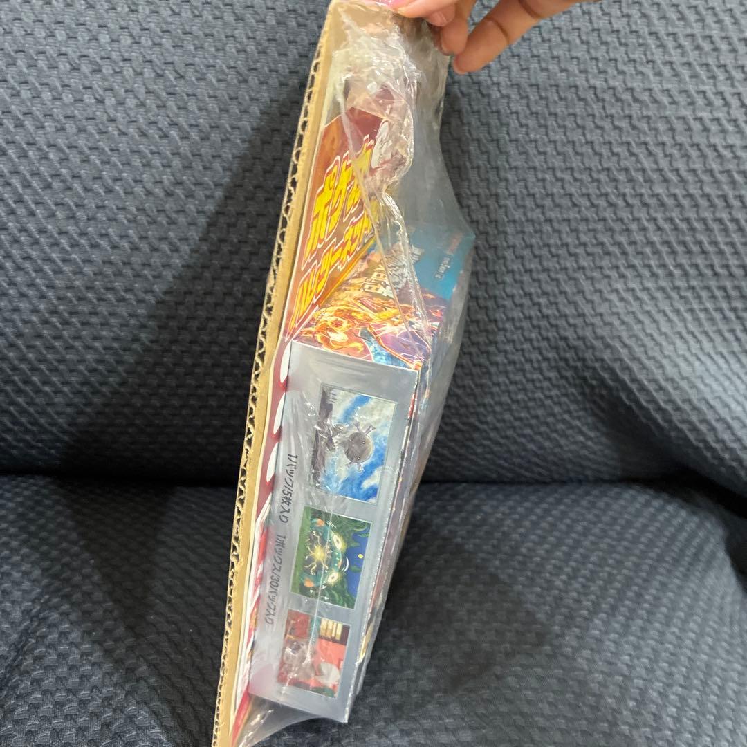 新品未開封】 黒炎の支配者 box リザードン シュリンク付き