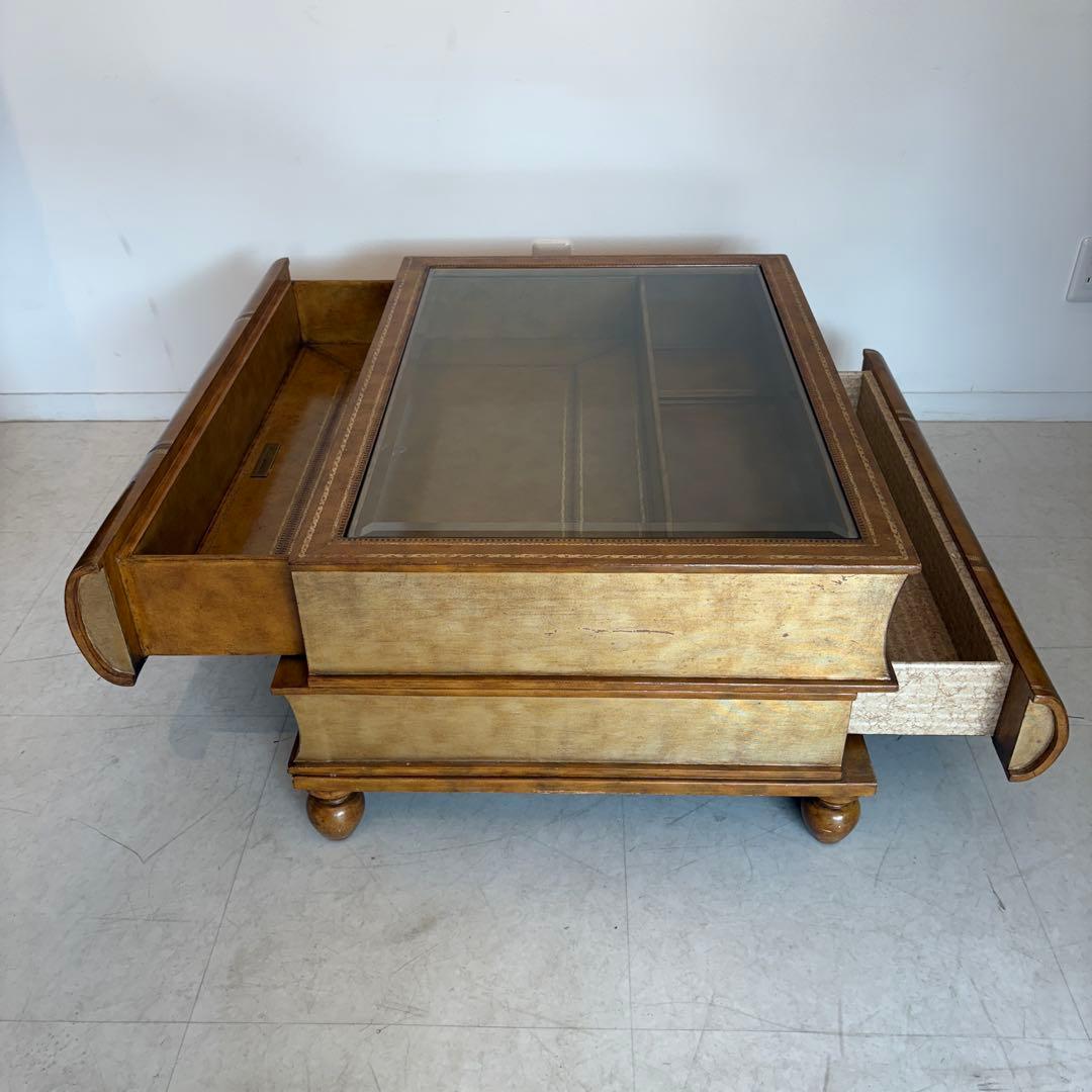 MAITLAND SMITH ブック型テーブル　ローテーブル　ガラステーブル