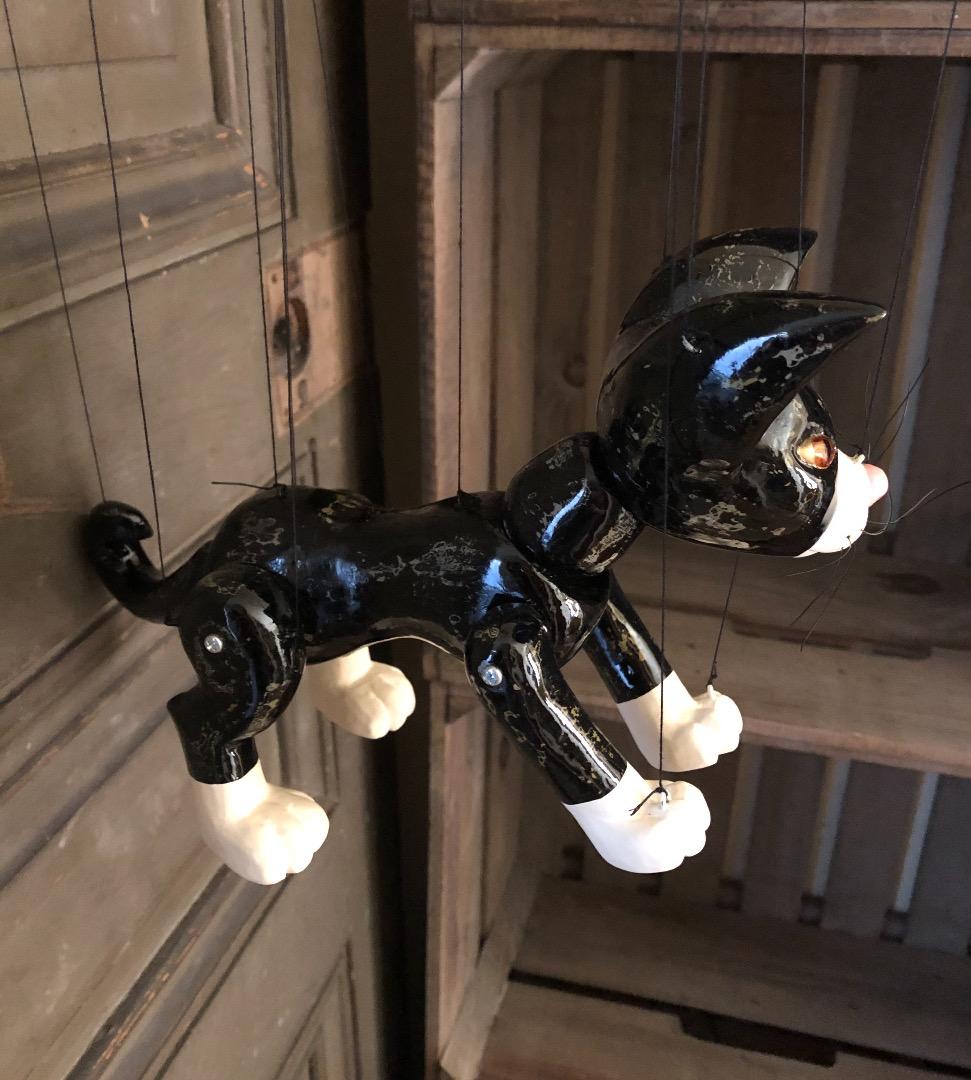 マリオネット　ネコ　ハチワレ　知育玩具