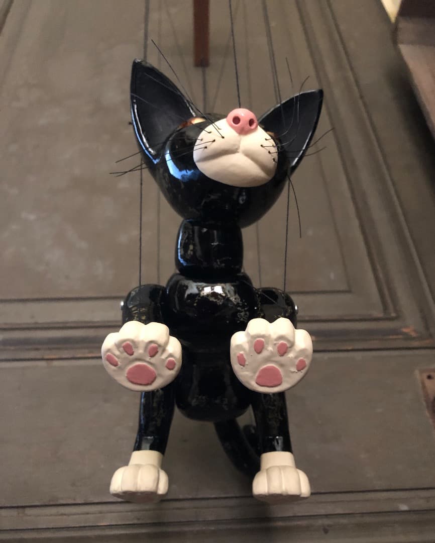 マリオネット　ネコ　ハチワレ　知育玩具