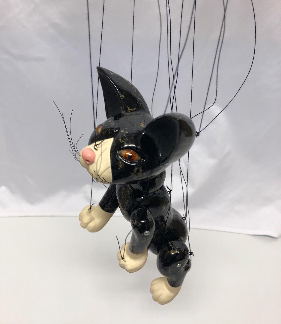 マリオネット　ネコ　ハチワレ　知育玩具