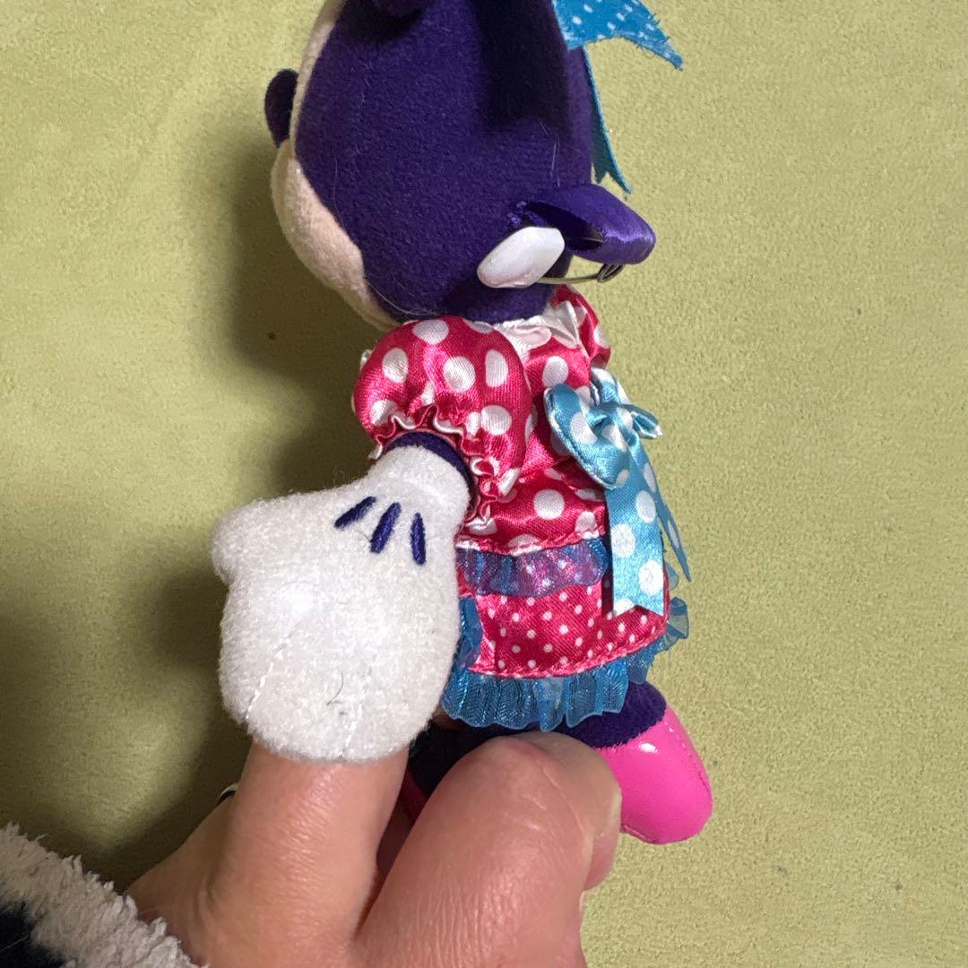ミニーのファンダーランドぬいぐるみバッジ 2024 - メルカリ