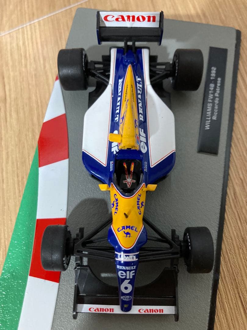 日本未発売　F1マシンコレクション　FW14B パトレーゼ　camel仕様