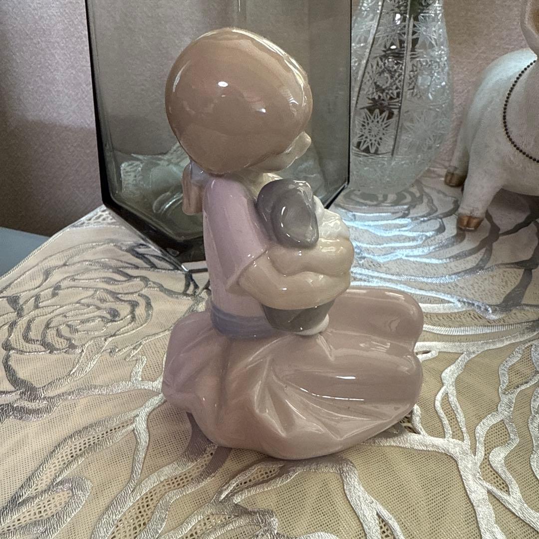 陶磁器製 手作り人形 NAO【私のいい子】