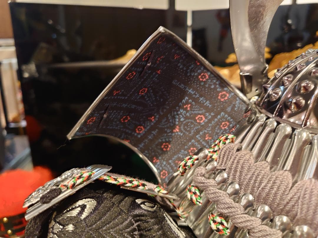 ●五月人形セット●　出世鎧着武者　子供大将　かがり火付き（電気付き）