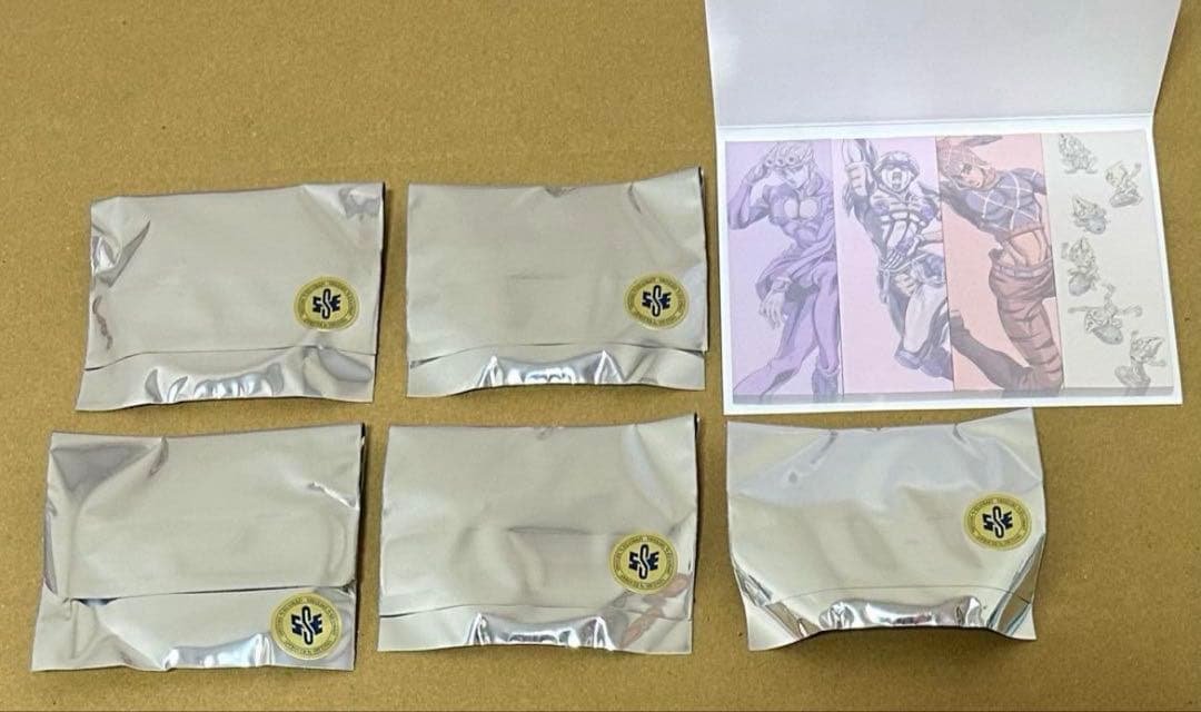 ジョジョ　脱出　缶バッジ