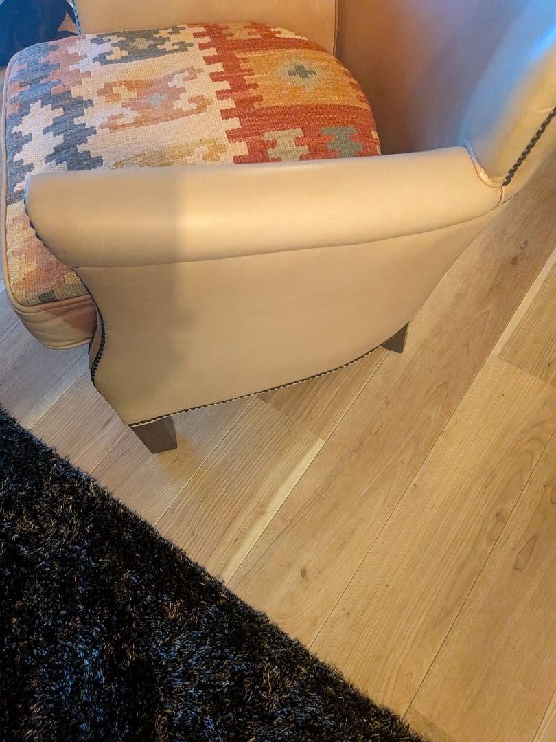 HALO プロフェッサーアームチェア