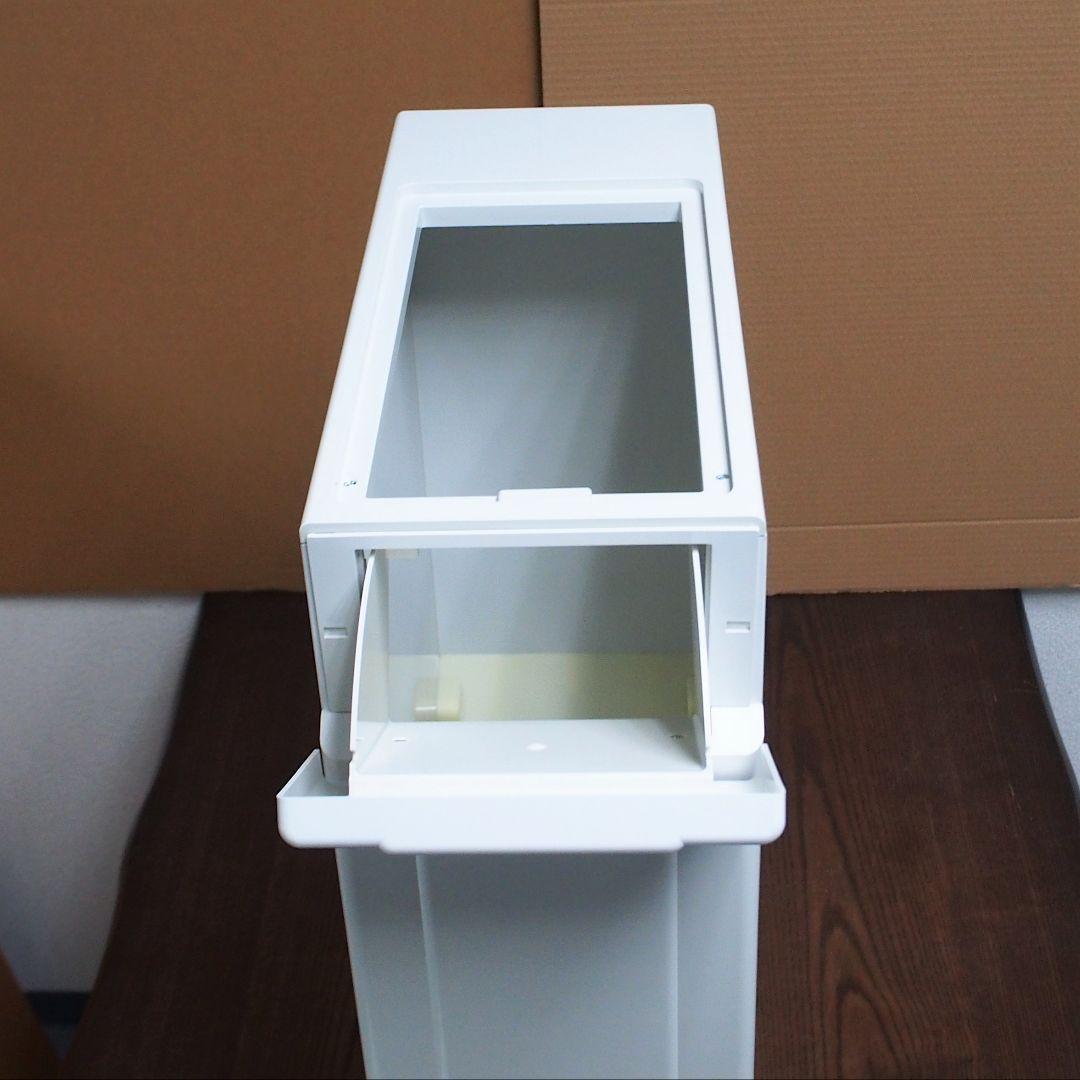 ★白色 無洗米兼用コンパクトライスボックス(米びつ) ３２kg 未使用品★