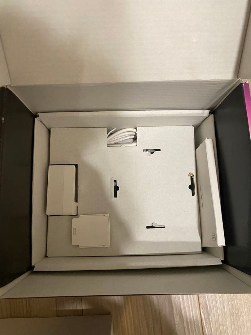 【売り切り週末値下げ中】Philips Hue フルカラースターターセット