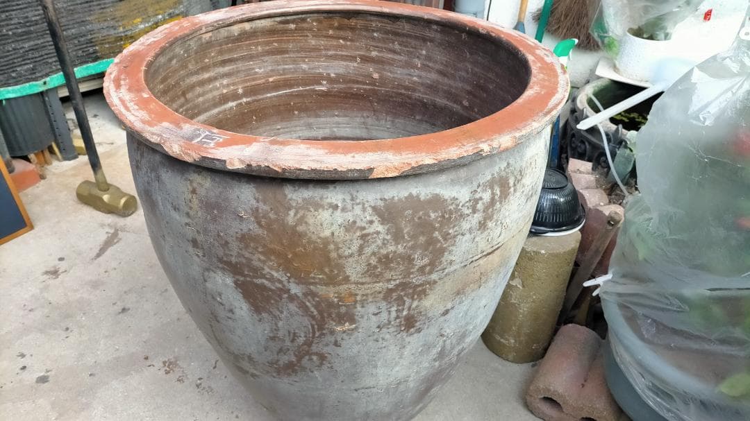 陶器製円筒形水鉢 グレー茶色 ◆【 旧家土蔵品 】 ◆《特大 壺 》◆