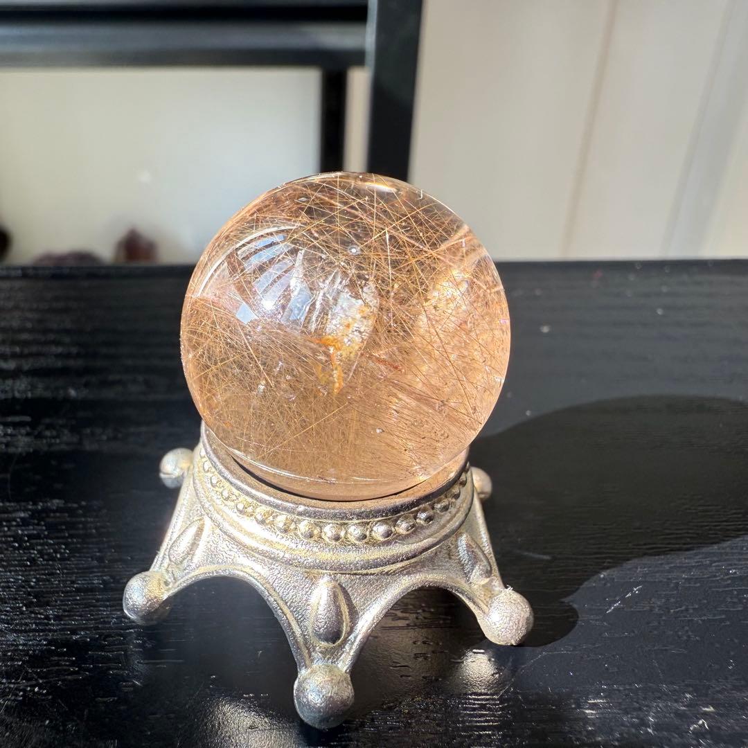 天然石ルチルクォーツのスフィア　丸玉　置物NO.011308