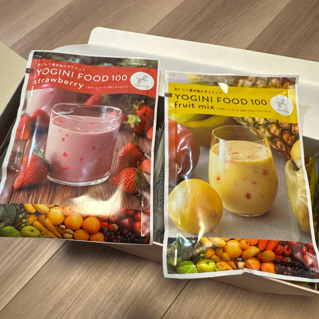 YOGINI FOOD 100 ストロベリー&フルーツミックス20袋