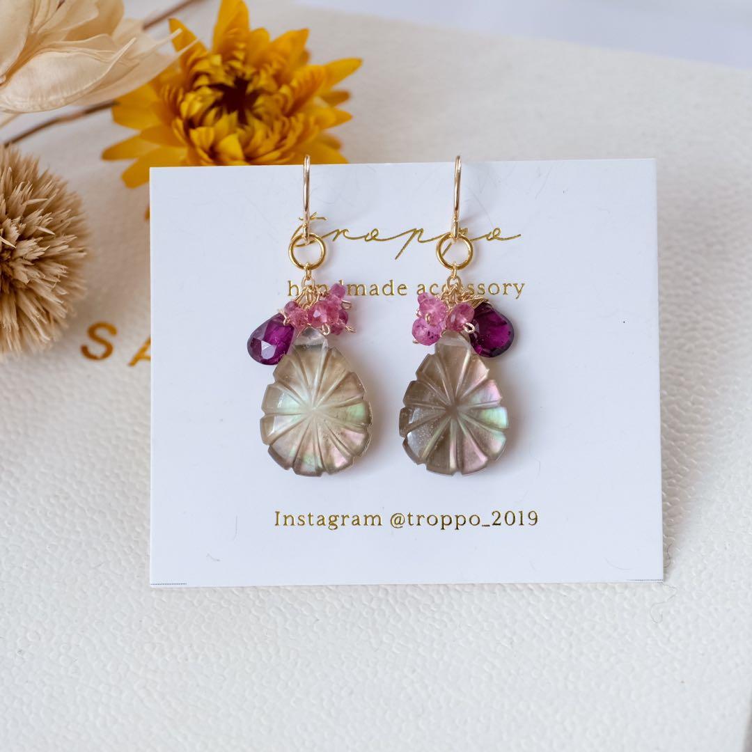 14kgfブラウンマザーオブパールカービングピアス/イヤリング