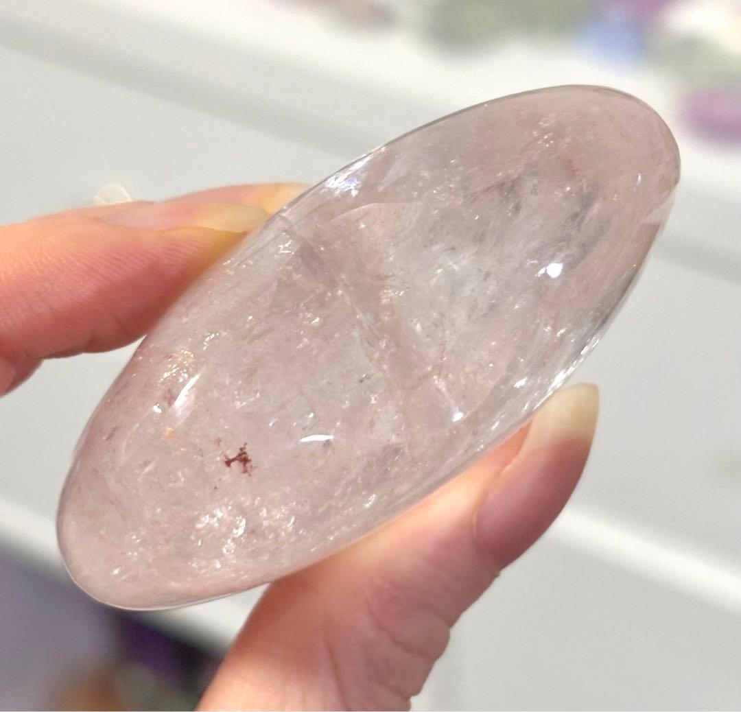 レア　高品質　ピンククォーツ　ピンクアゼツライト　ぷっくり大きめハート