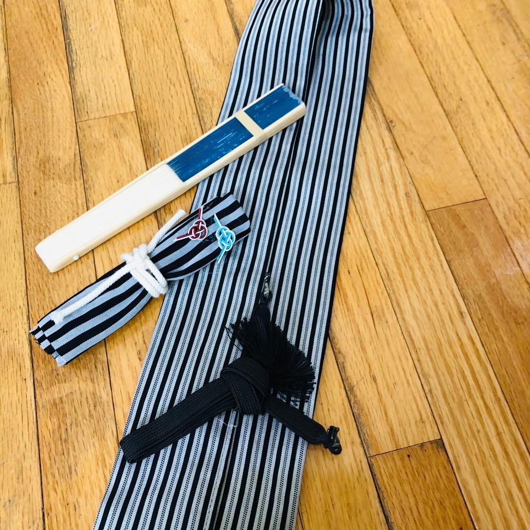 七五三 五歳‼️黒地に鷹金箔金彩煌びやか輝く‼️袴金蘭‼️家から揃える無し秀品