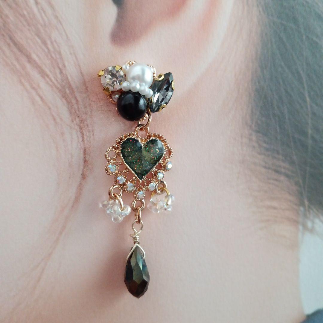 ♡ハンドメイド♡ビジューピアスorイヤリング№196