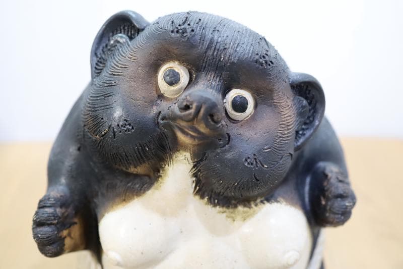 展示品◆信楽焼　珍しい横綱狸　置物　高さ40㎝