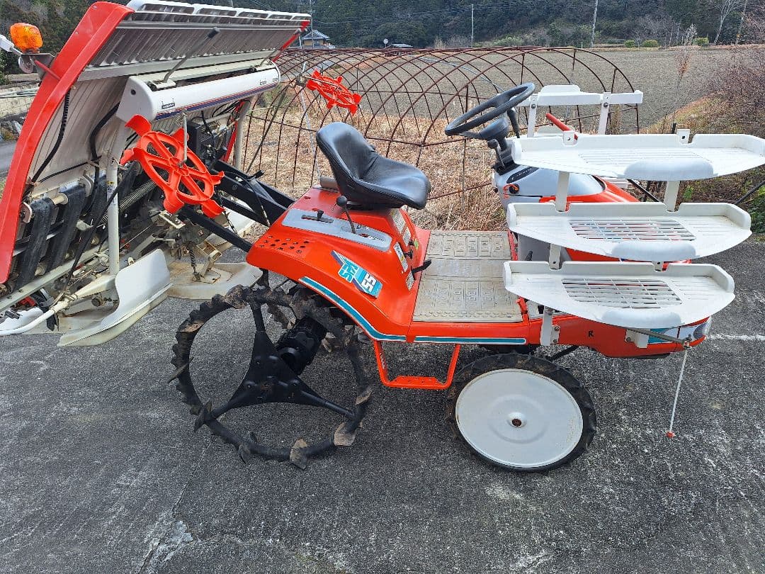 クボタ　5条植え　田植機　SPA55