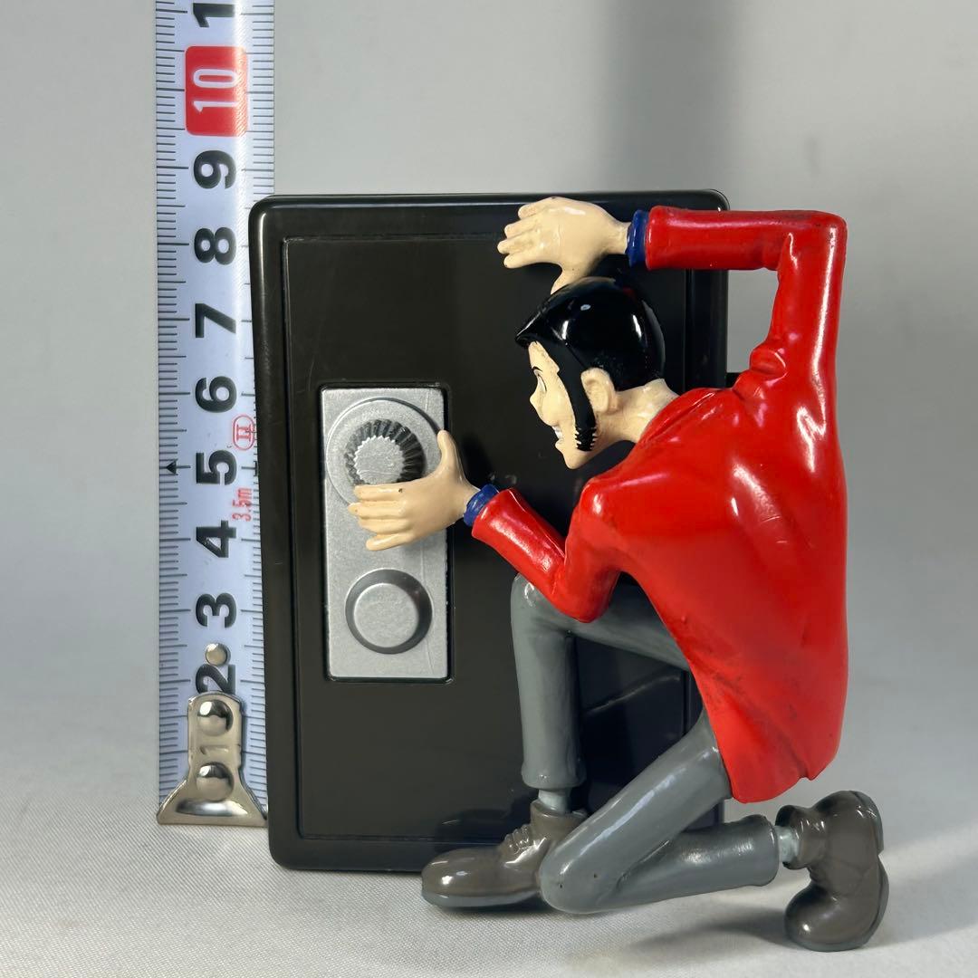 ルパン三世 金庫型貯金箱 - メルカリ