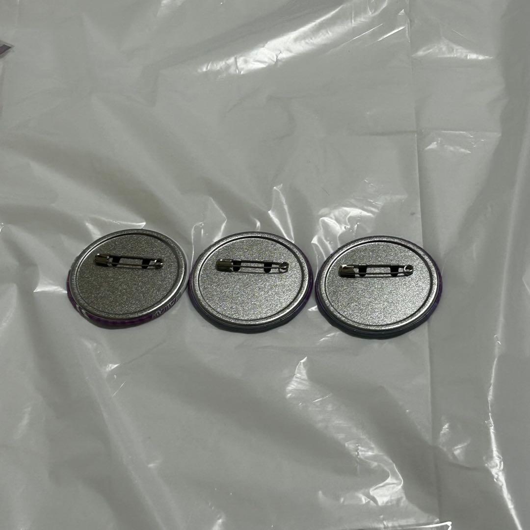 ワイテルズ モノパス スマイル 極楽湯 缶バッジ - メルカリ