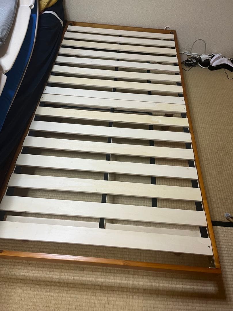 シングル 脚付き　天然すのこベッド