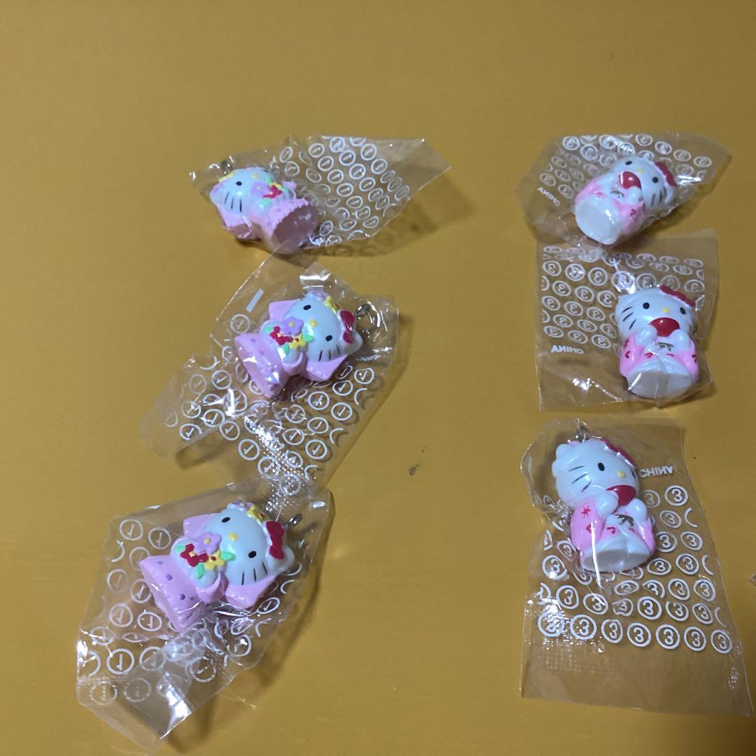 2918ハローキティストラップ