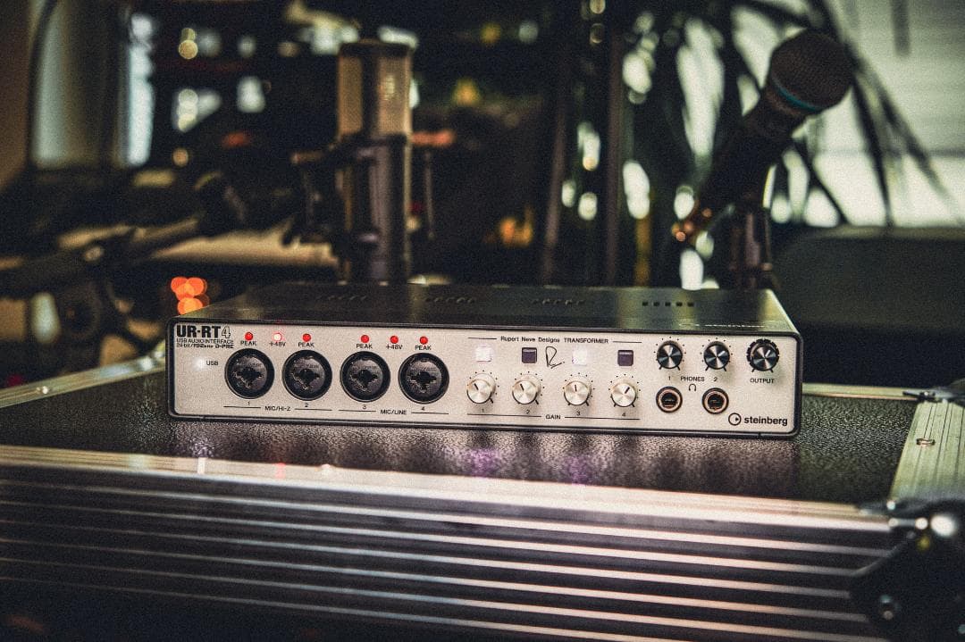STEINBERG ( スタインバーグ ) / UR-RT4・Neve Steinberg UR-RT4 USB Audio Interface with Rupert Neve Designs