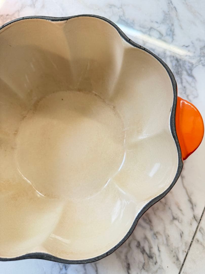 【16日まで値下げ中】ル・クルーゼ　両手鍋　パンプキン　21cm