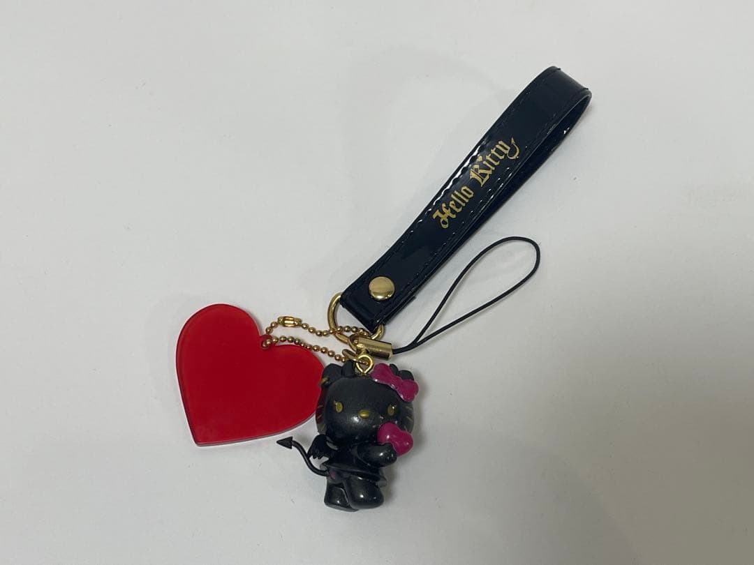 Hello Kittyハローキティ 天使 悪魔 ハート型 ストラップ2008年